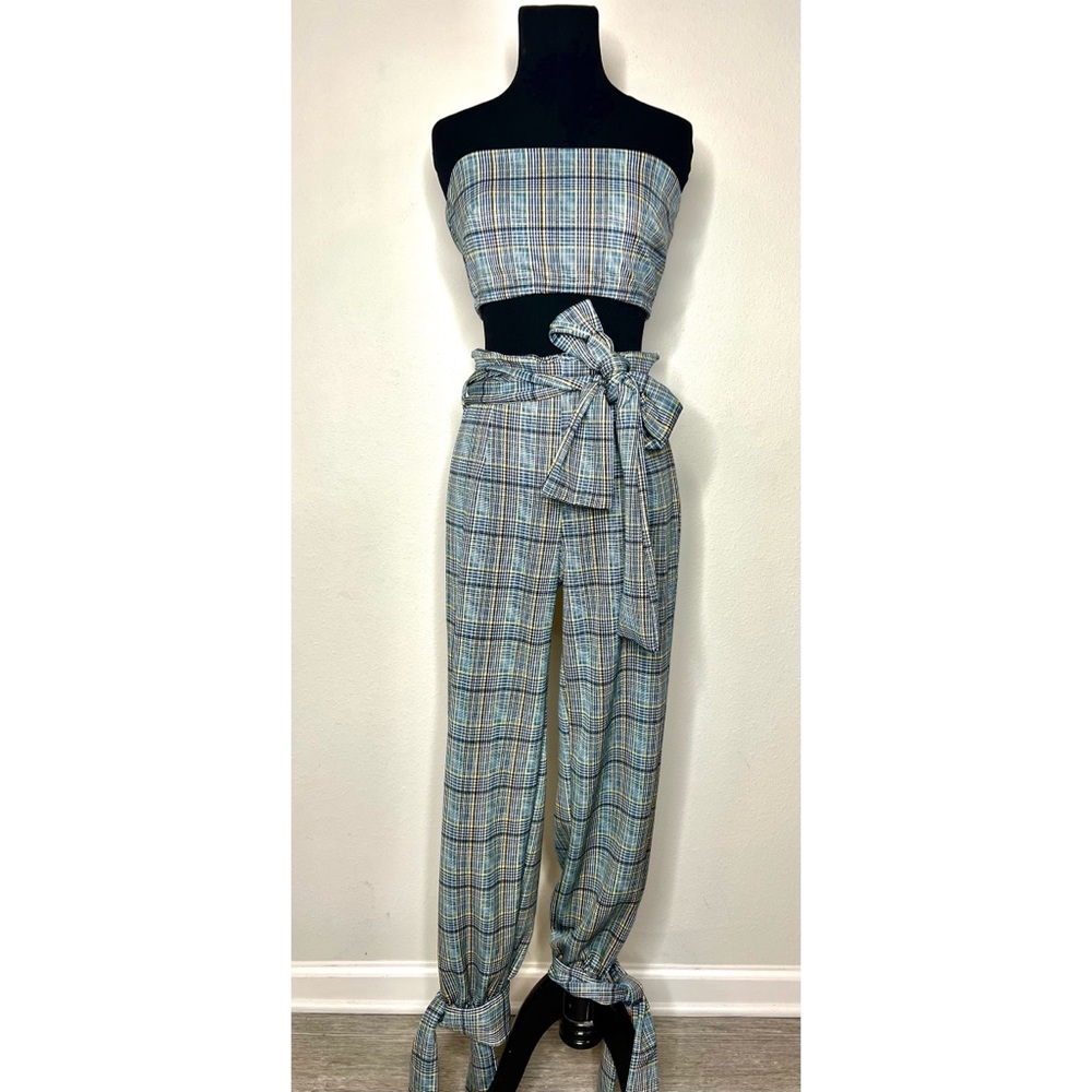 Two piece set